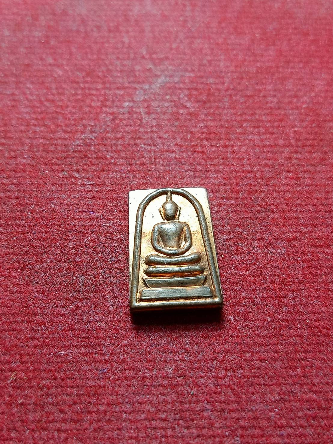 สมเด็จคะแนน นิตยสารลานโพธิ์ กทม. ปี 2528 หลวงปู่ดู่ หลวงปู่โต๊ะ ปลุกเสก (SKU-06811)