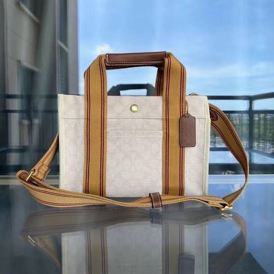 Coach Spin Tote 27