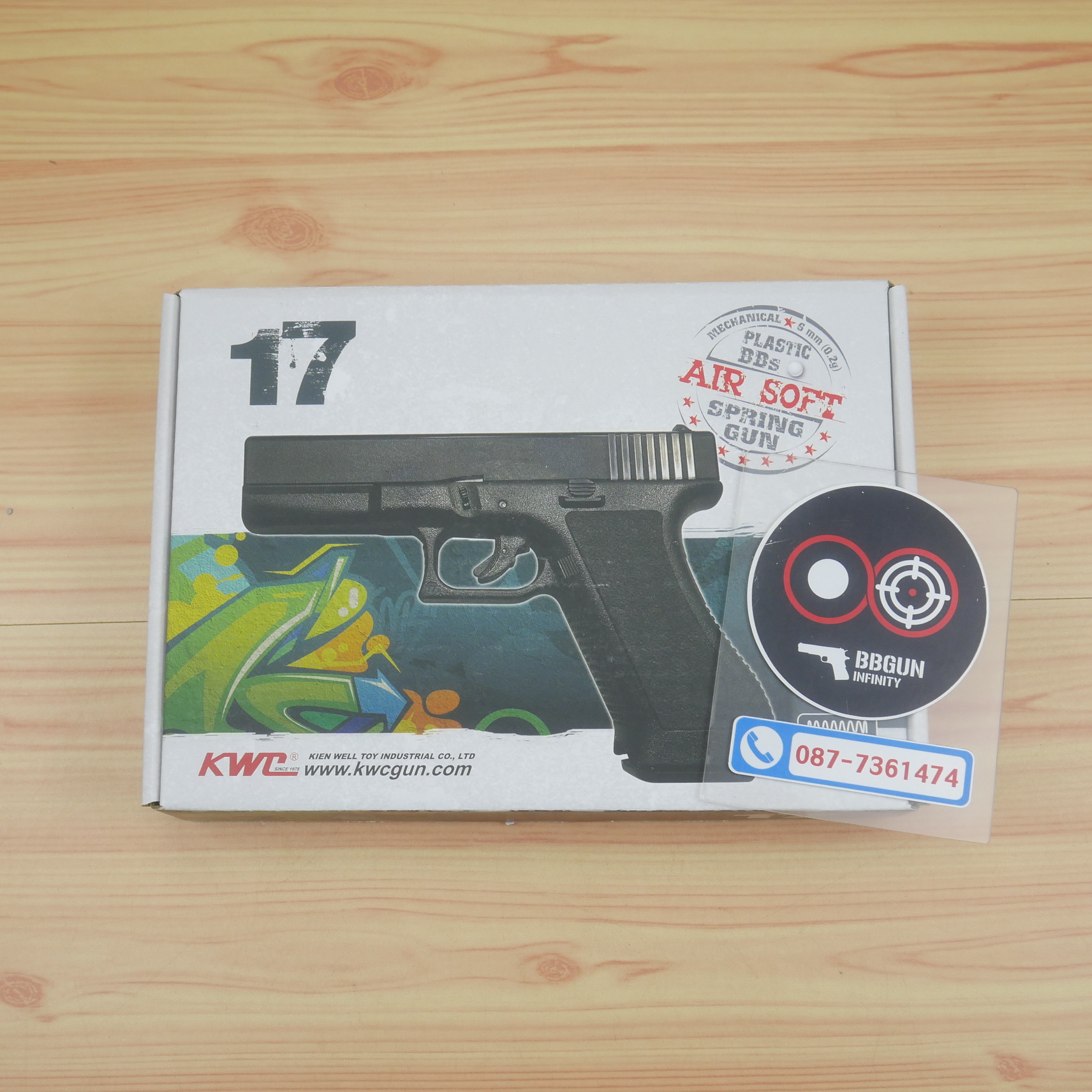 ปืนอัดลมชักยิง KWC K17 Spring Pistol