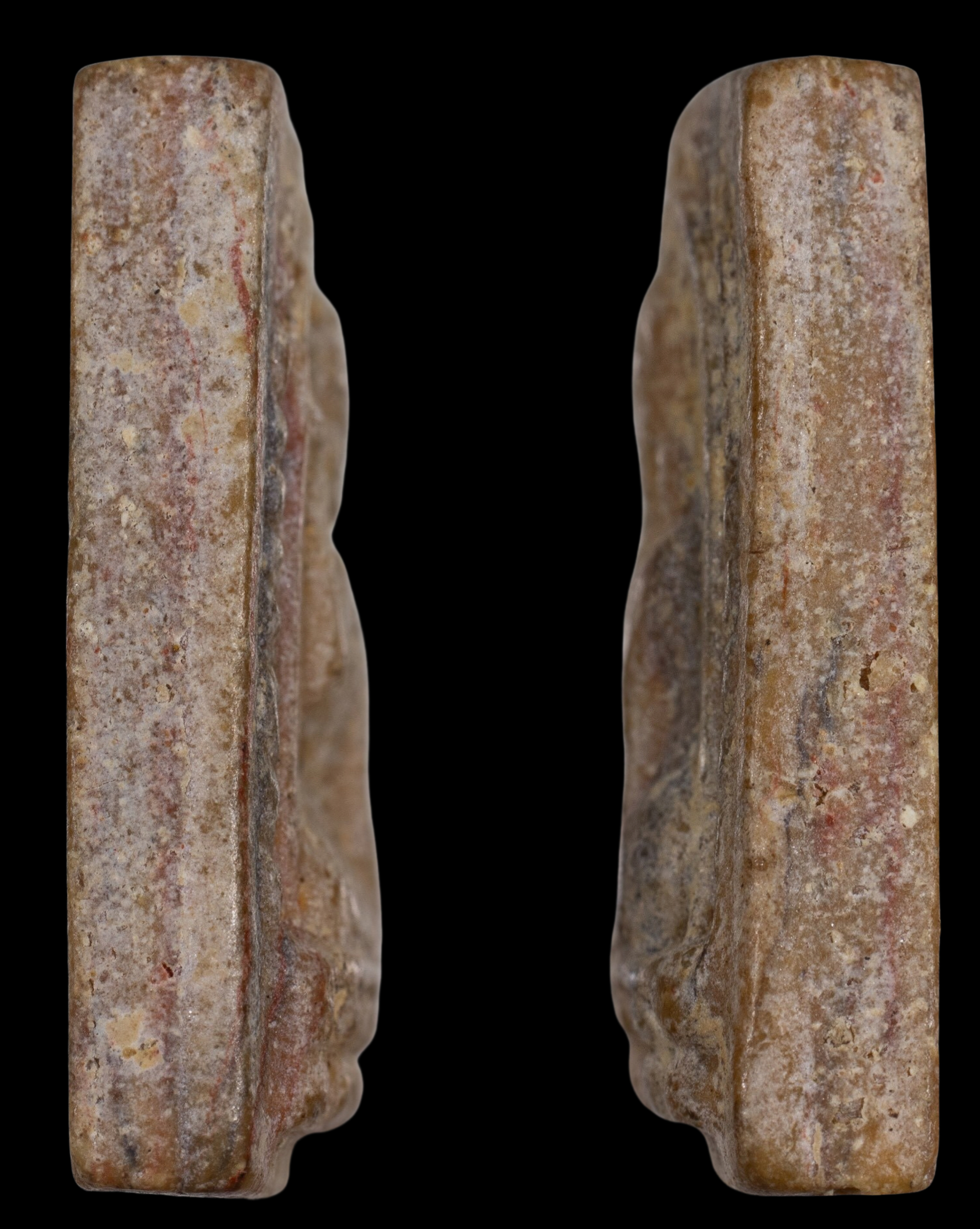 นางกวักสายรุ้งเนื้อผงน้ำมัน หลังยันต์ หลวงพ่อกวย ปี 2515