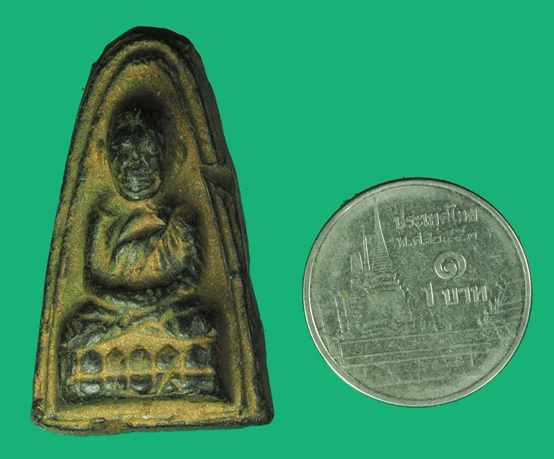 *40223 พระหลวงปุ่ทวด พิมพ์สองขอบ ลงบอรนซ์ทอง หลังตัวหนังสือ 11