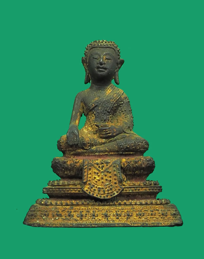 (ขายแล้ว)*32838 พระรัตนโกสินทร์ พิมพ์พระมาลัย ขนาดหน้าตัก 1.9 นิ้ว