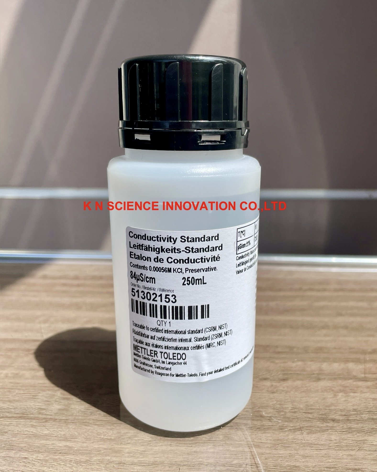 Cond standard 84 µs/cm,250mL ยี่ห้อ Mettler toledo (โปรโมชั่น เฉพาะสินค้าที่เหลือในสต๊อก ลดราคาเหลือ 1,850 บาท สินค้า Exp.23/06/2026) 51302153