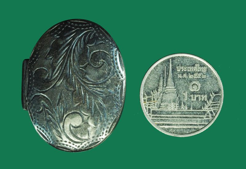 *31232 ตลับสำหรับใส่สีผึ้ง ทำด้วยเงิน เก่า 16