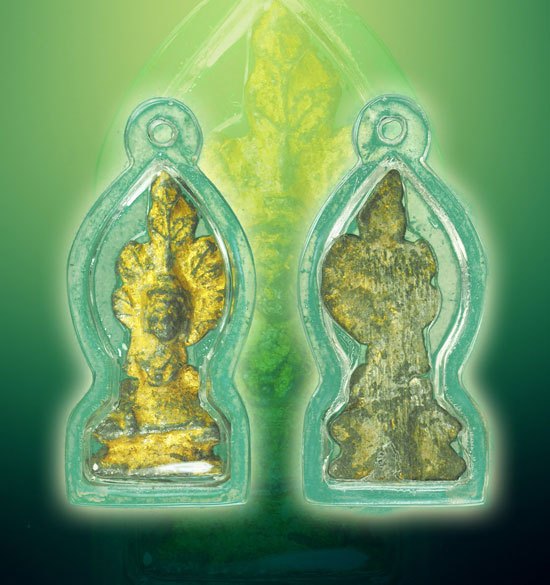 *39665 พระกรุ วัดสัมพันธ์วงศ์(วัดเกาะ) กรุงเทพ ลงทอง เนื้อชิน เลี่ยมพลาสติกใหม่ 13