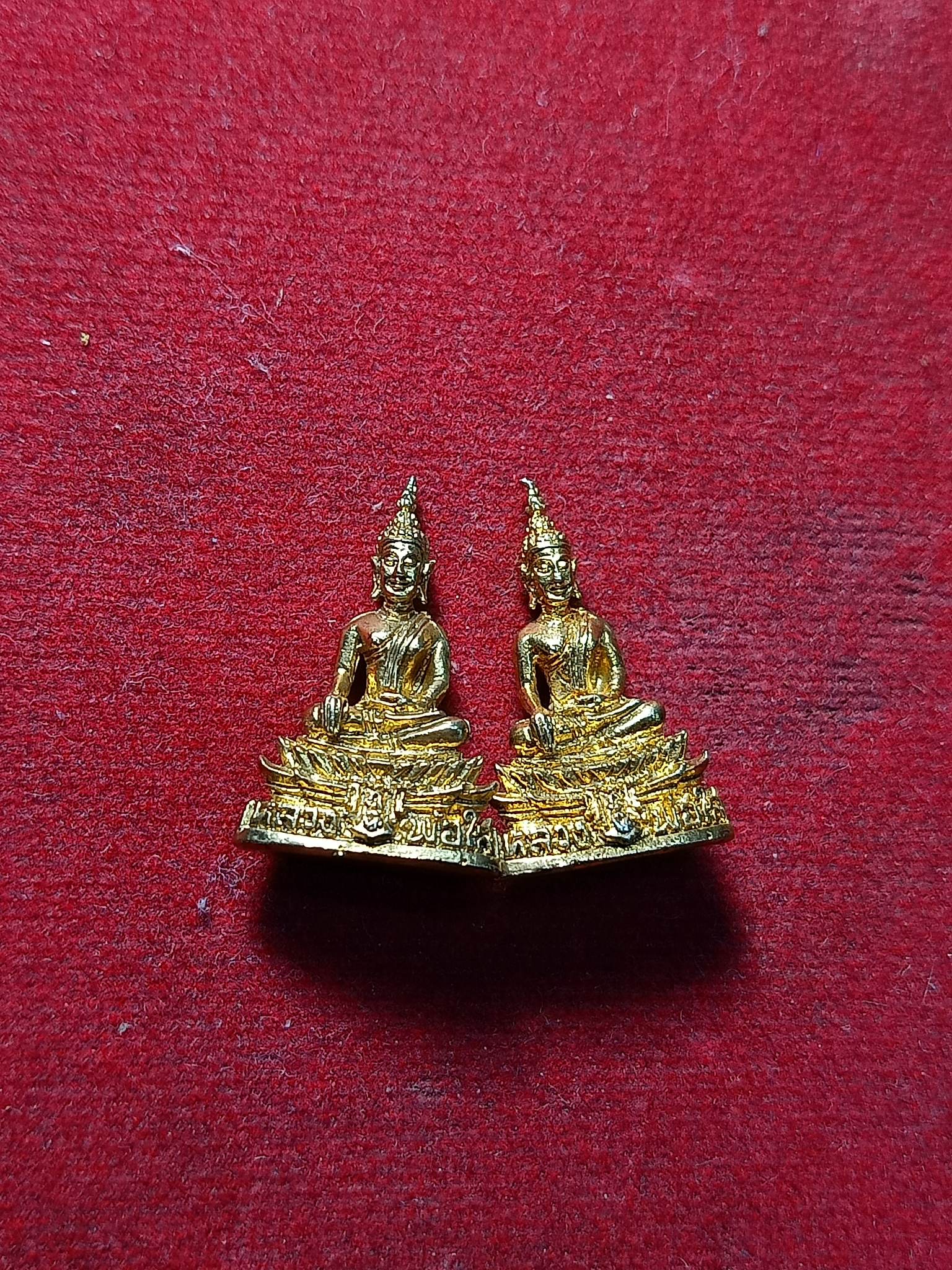 รูปหล่อหลวงพ่อพระใส จำนวน 2 องค์ วัดโพธิ์ชัย จ.หนองคาย (SKU-02098)