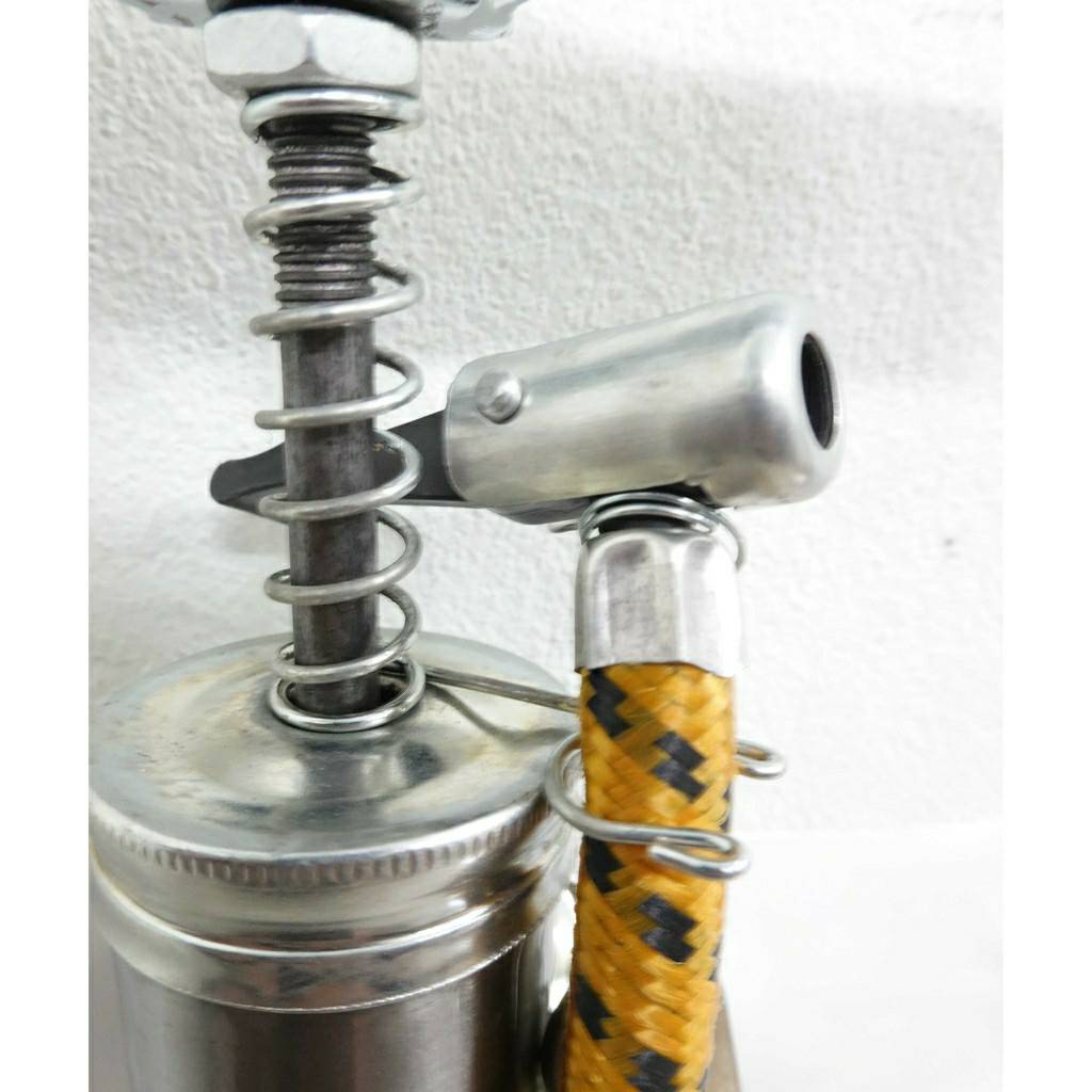 สูบลมมือแบบมีหม้อพัก งานสแตนเลส LAMY (ราคารวมแวท) ที่สูบลมมือแบบมีหม้อพัก สูบลมจักรยาน แบบมีหม้อพัก ชุบโครเมียม (1 อัน)