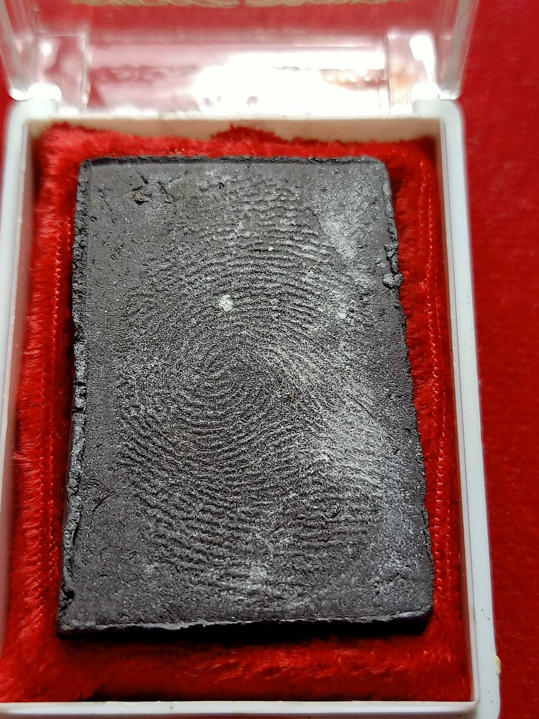 พระผงหลวงพ่อทวด (อาจารย์ทิม) วัดช้างไห้ จ.ปัตตานี เสาร์ 5 ปี 2537 พร้อมกล่อง (SKU-05350)