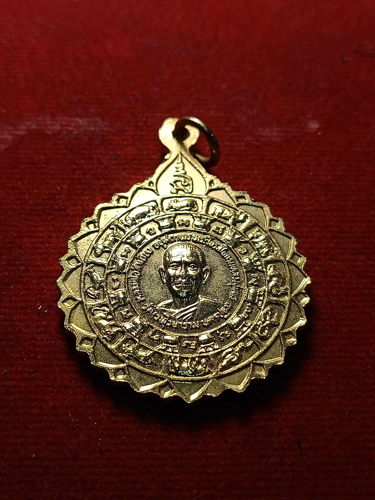 เหรียญกรมหลวงชุมพร+หลวงปู่ศุข หลังหลวงพ่อสำเนียง อยู่สถาพร วัดเวฬุวนาราม จ.นครปฐม (SKU-04377)