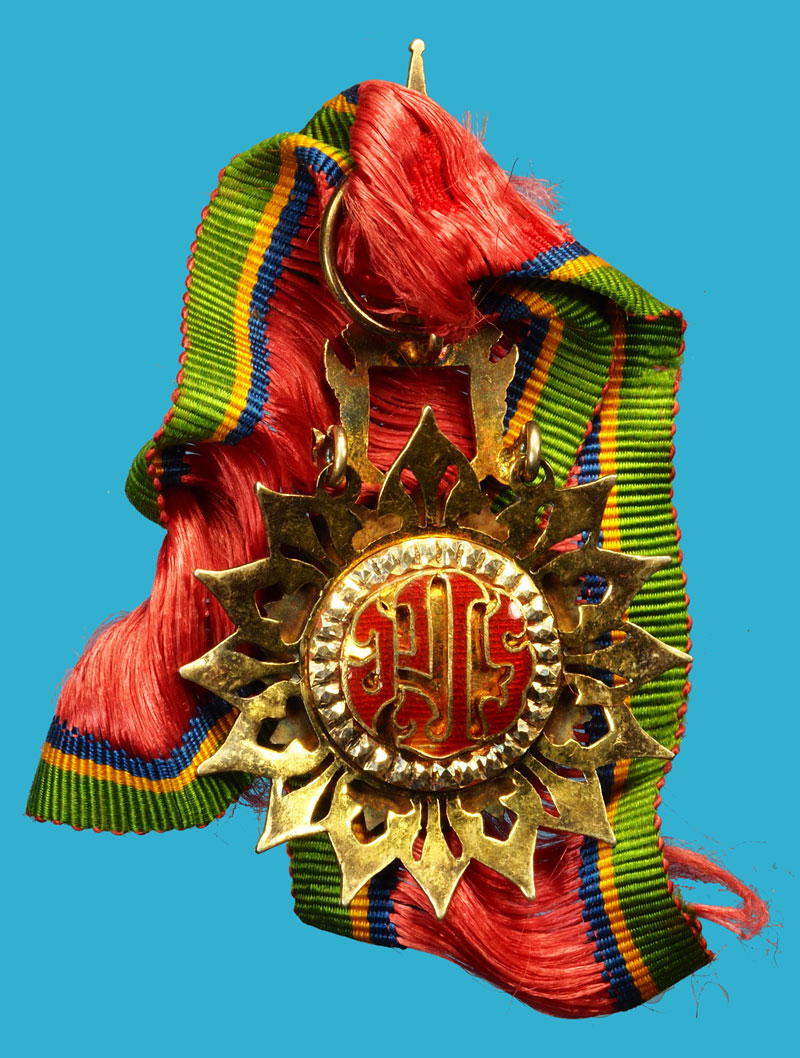 *36309 เหรียญเครื่องราช ลงยา พร้อมแพรแถบ ไม่มีกล่อง 5