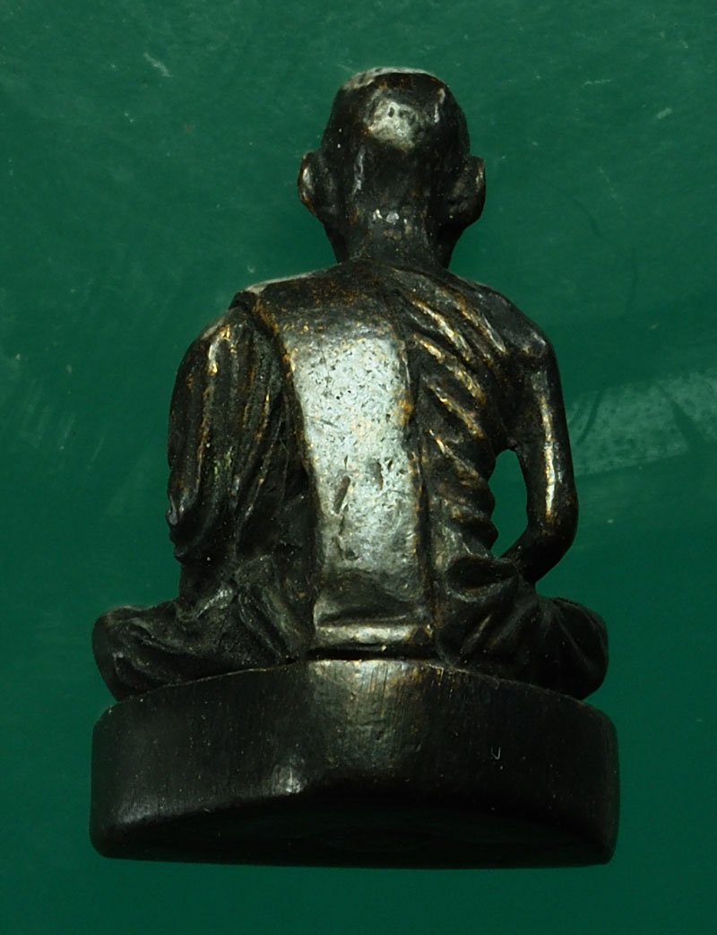 *28524 รูปหล่อหลวงพ่อซาง ไม่ทราบที่และปีสร้าง 8