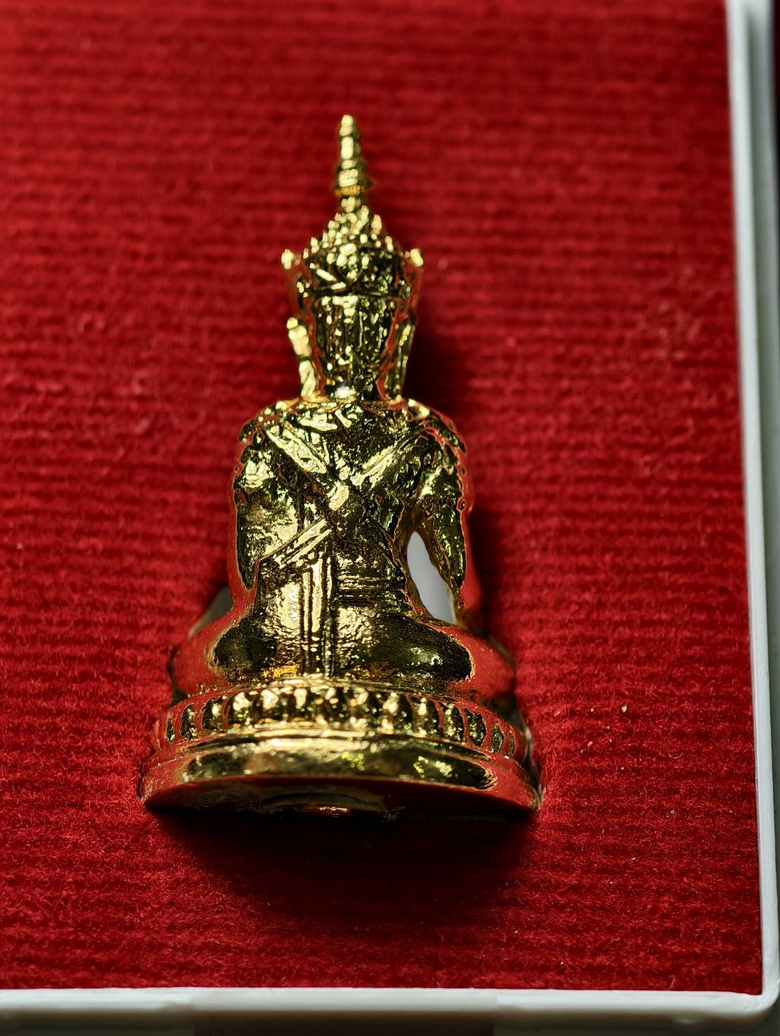 รูปหล่อพระพุทธนิมิต วัดหน้าพระเมรุ จ.อยุธยา พร้อมกล่อง (SKU-13657)