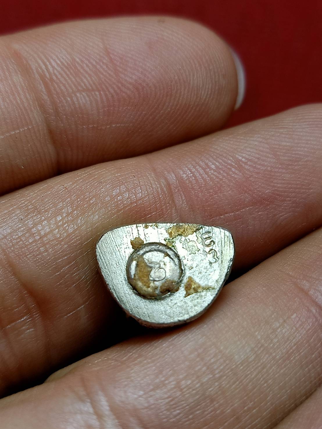 รูปหล่อหลวงพ่อเปลี้ย เนื้อเงิน รุ่นสร้างกำแพง อายุครบ 80 ปี วัดชอนสารเดช จ.ลพบุรี (SKU-08297)