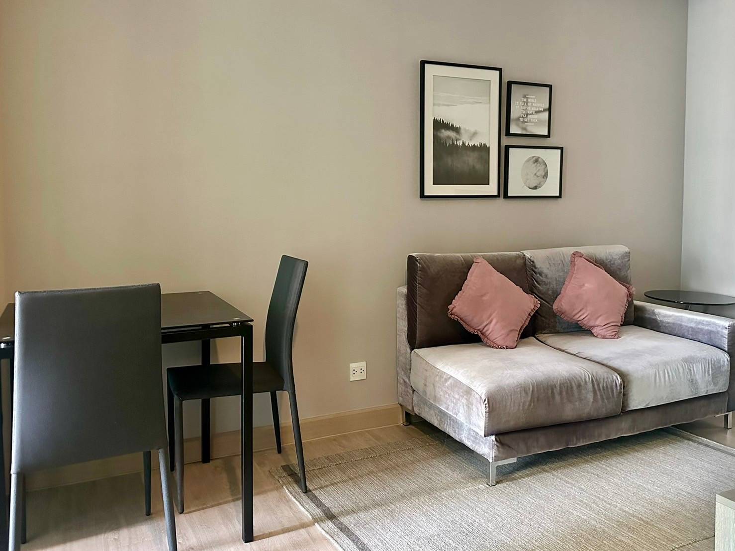 ขาย /เช่า (For Sale/Rent) คอนโด : ไนท์บริดจ์ ติวานนท์ Knightsbridge Duplex Tiwanon ประเภท : 1 ห้องนอน 1 ห้องน้ำ พื้นที่ : 28.8 ตรม.