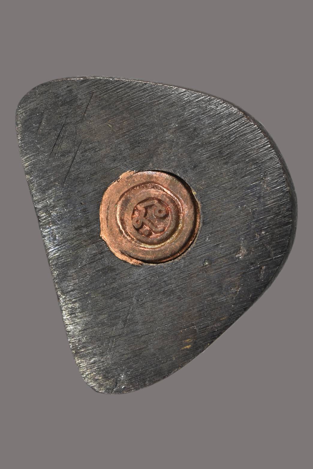 รูปหล่อหลวงปู่ทิม วัดพระขาว จ.อยุธยา ปี 2543 พร้อมกล่อง องค์ละ 100 มีจำนวน 4 องค์ โปรดระบุจำนวน (SKU-07371)