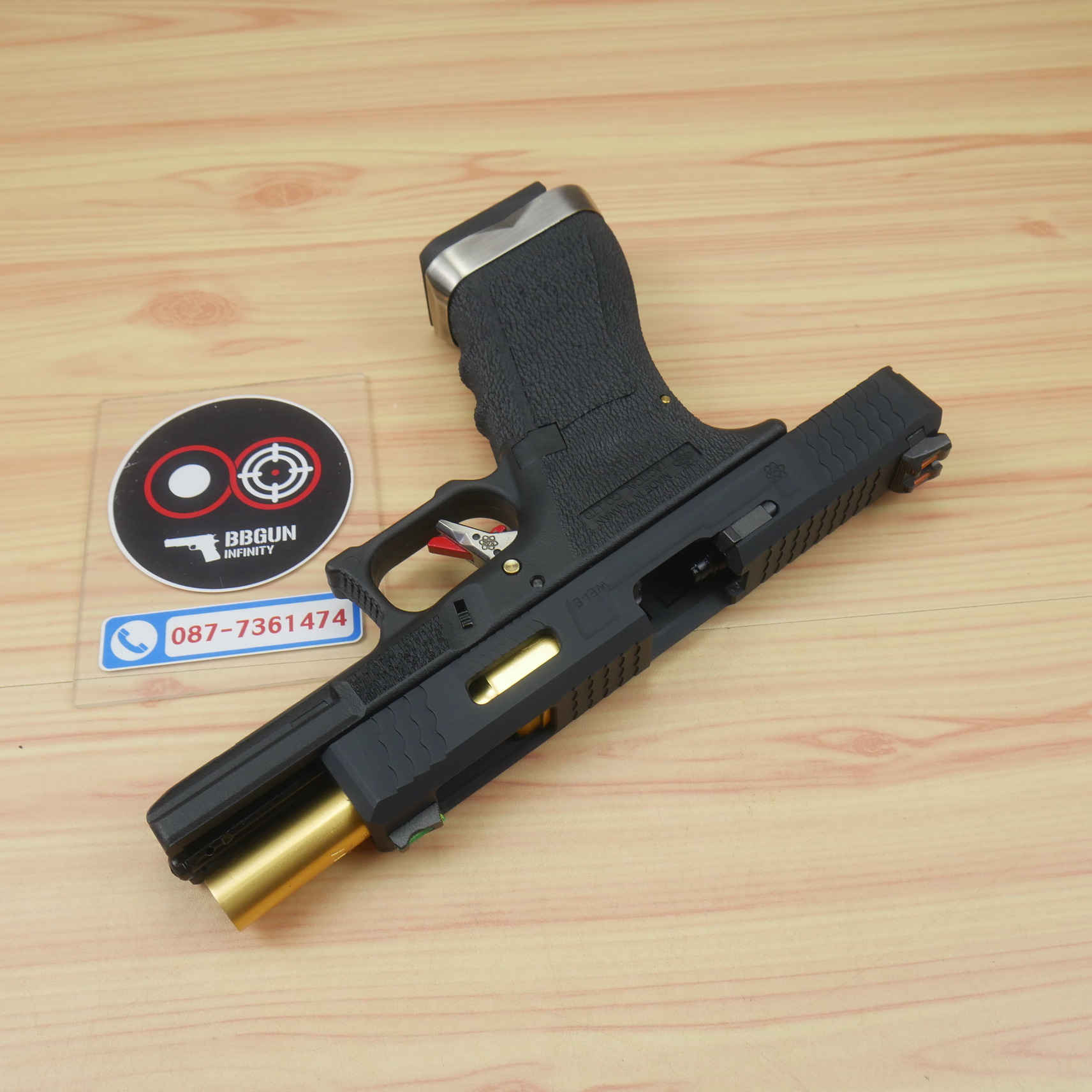 บีบีกันอัดแก๊ส WE Glock 18 G-Force T1 เฟรมดำ สไลด์ดำ ท่อทอง BB GUN