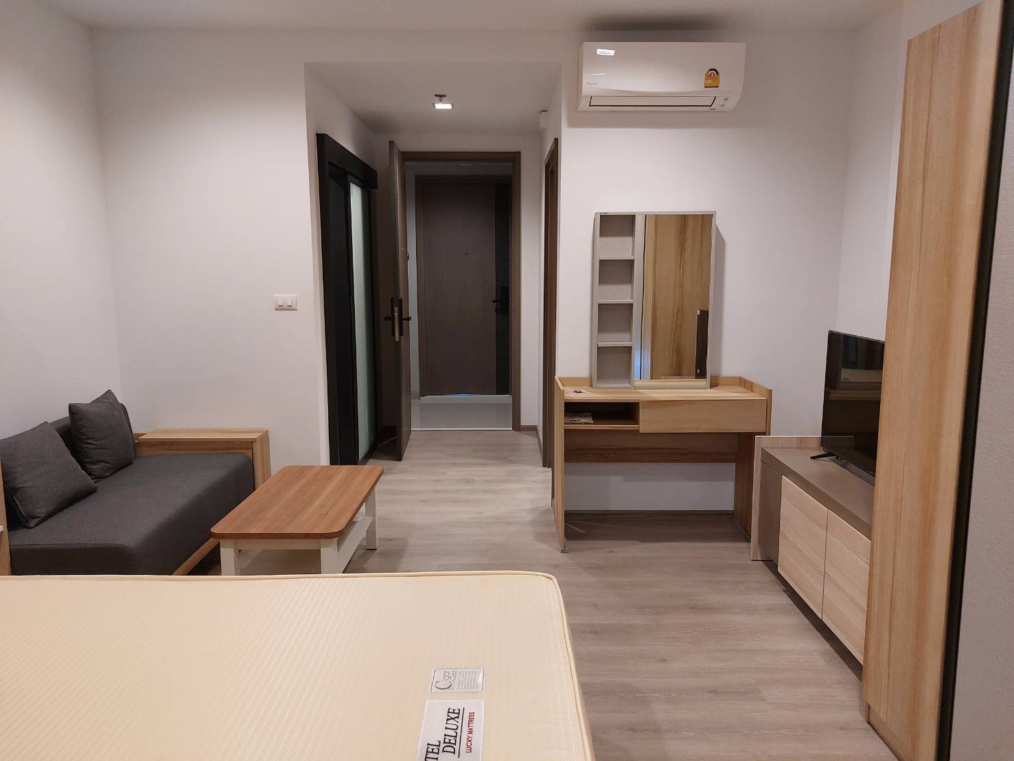 ขาย (For Sale) คอนโด : เดอะ ไลน์ พหลโยธิน อาคาร B 1 ห้องนอน 1 ห้องน้ำ 32 ตรม.