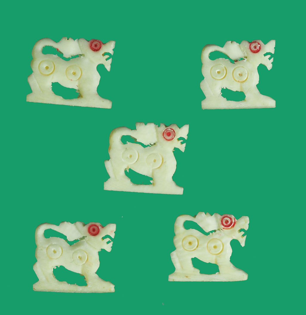 ขายแล้ว *33438 สิงห์แกะจำนวน 5 ตัว ไม่ทราบที่แลปีสร้าง 12