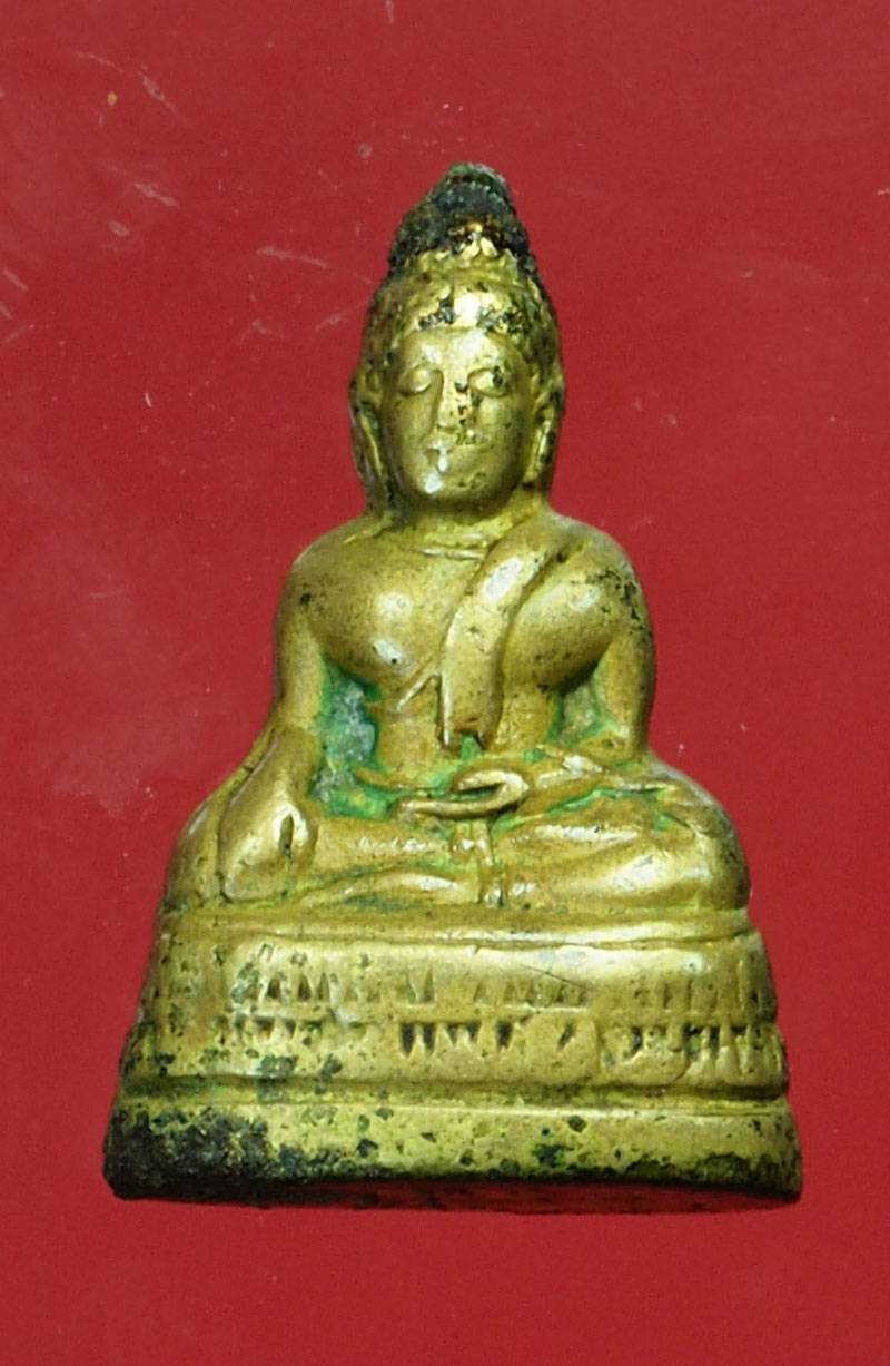 *30079 พระหลวงพ่อโต วัดบางพลี เนื้อทองเหลือง พ.ศ.250X สภาพใช้ 77