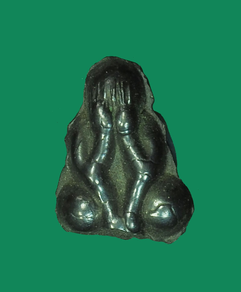 *32289 พระปิดตาสองหน้า เนื้อเมฆพัตร ไม่ทราบที่และปีสร้าง 6