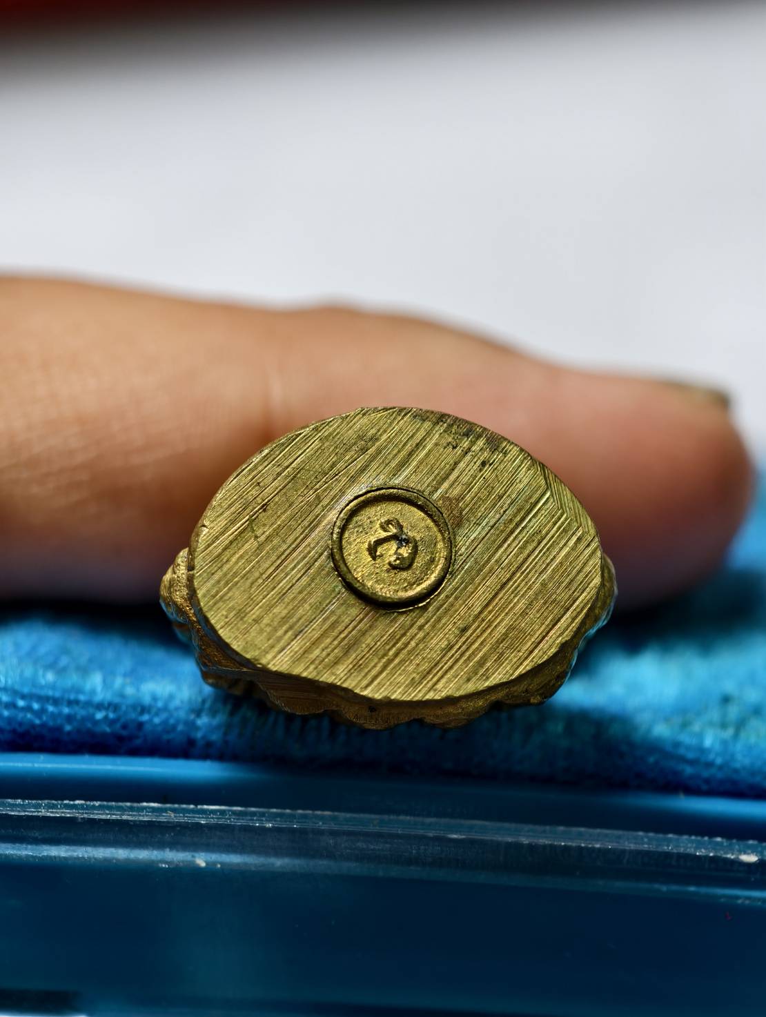 พระกริ่งราชวรเวที วัดช่องลม จ.ราชบุรี ที่ระลึกในงานทะบุญอายุครบ 75 พรรษา พร้อมกล่อง (SKU-13460)