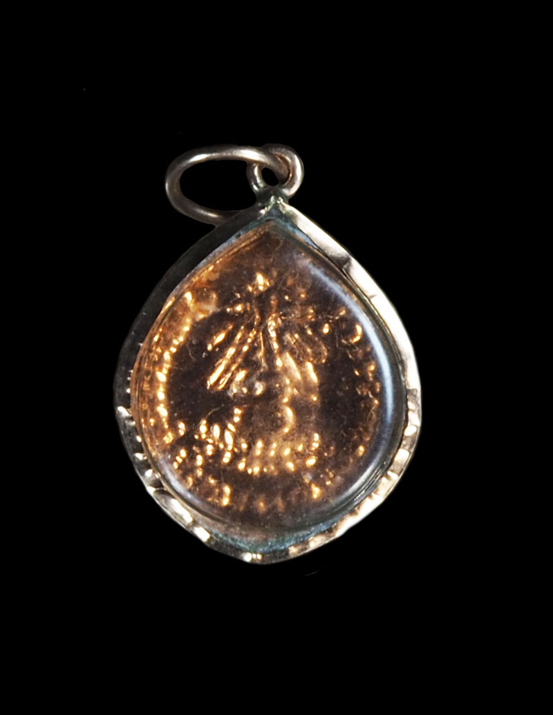 *30634 เหรียญหลวงปุ่แหวน สุจิณโณ วัดดอยแม่ปั่ง เชียงใหม่ เลี่ยมขอบนาค 31