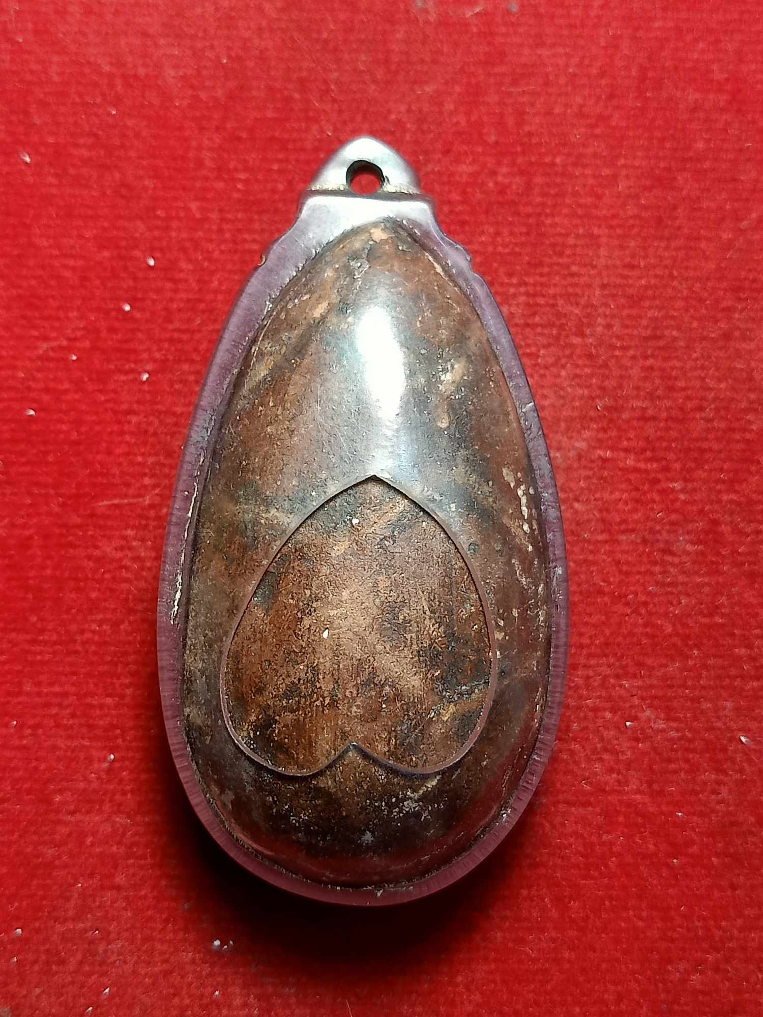 พระขุนแผนไข่ผ่าซีก สูง 5 ซม. หลวงพ่อดี วัดพระรูป จ.สุพรรณบุรี (SKU-03366)