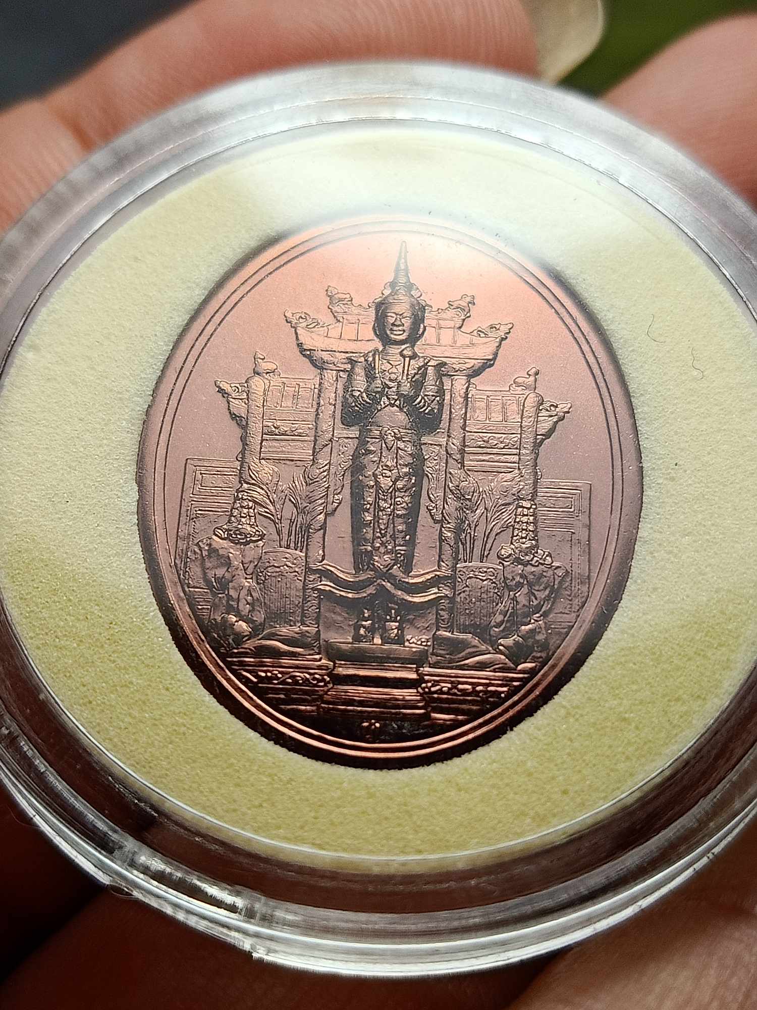 เหรียญที่ระลึกพระคลังเพชรยอดมงกุฏ ปี 2556 กรมธนารักษ์ ซองเดิม (SKU-04414)