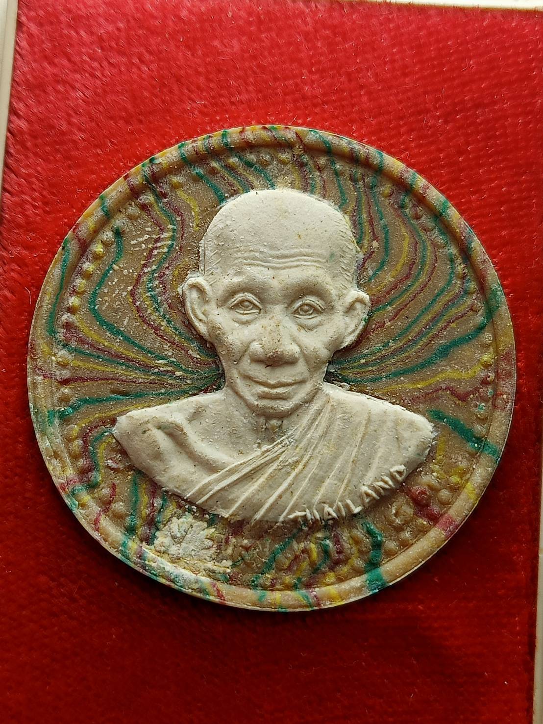 พระผงหลวงพ่อเกษม เขมโก รุ่นมงคลเกษม 83 สุสานไตรลักษณ์ จ.ลำปาง ปี 2537 พร้อมกล่อง (SKU-12911)