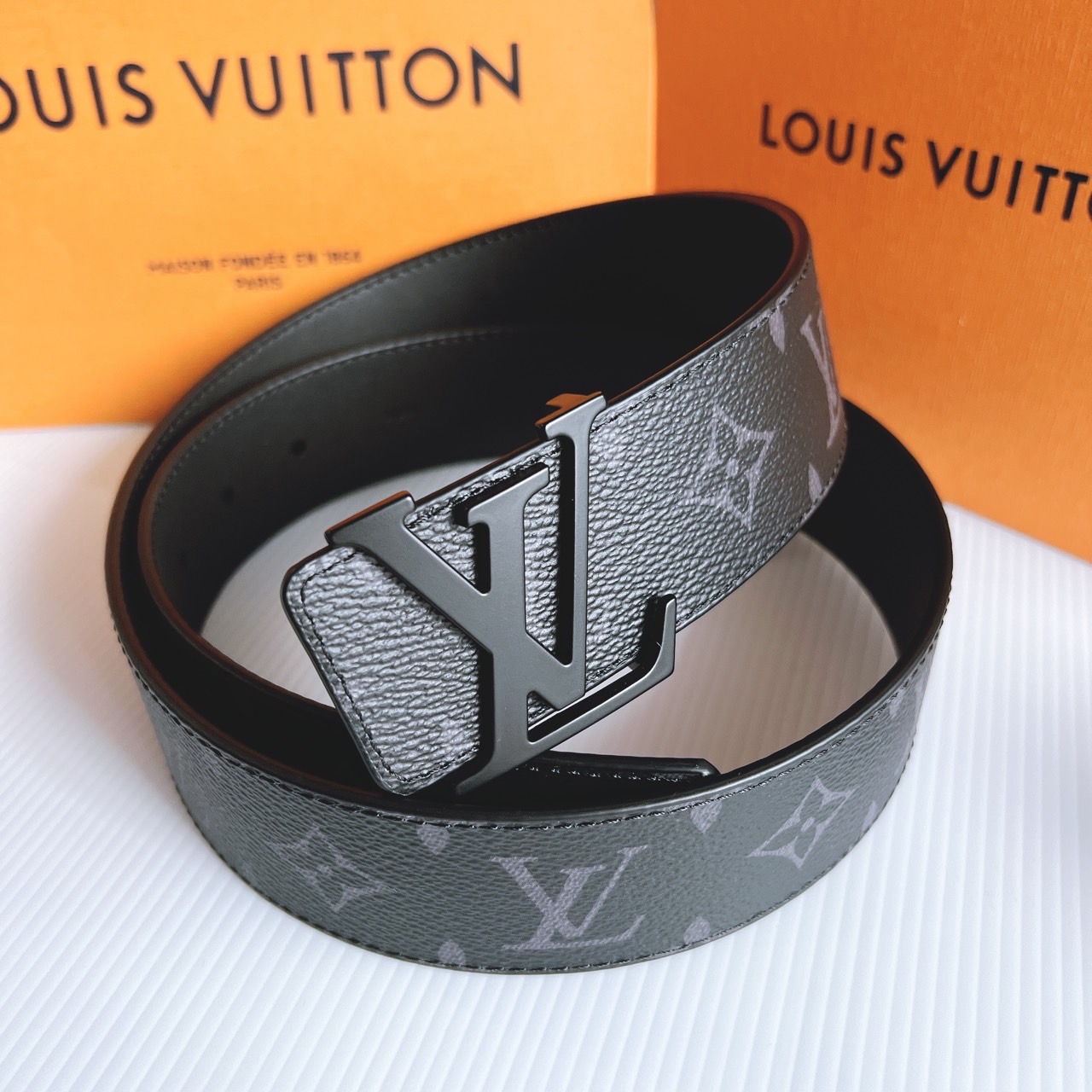 Louis Vuitton belt