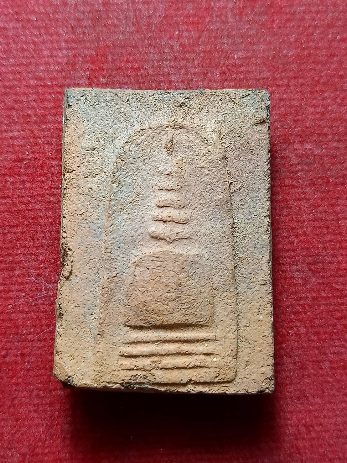 สมเด็จเนื้อดิน หลังเจดีย์ ไม่ทราบที่ (SKU-13238)