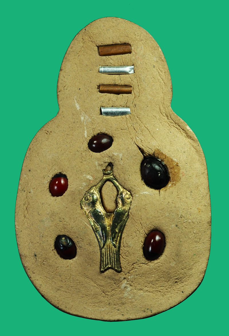 *35282 กุมารทองลงสี ด้านหลังฝังตะกรุดสาริกา เนื้อดินผสมผง ไม่ทราบที่ 12