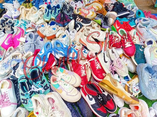 second hand shoes