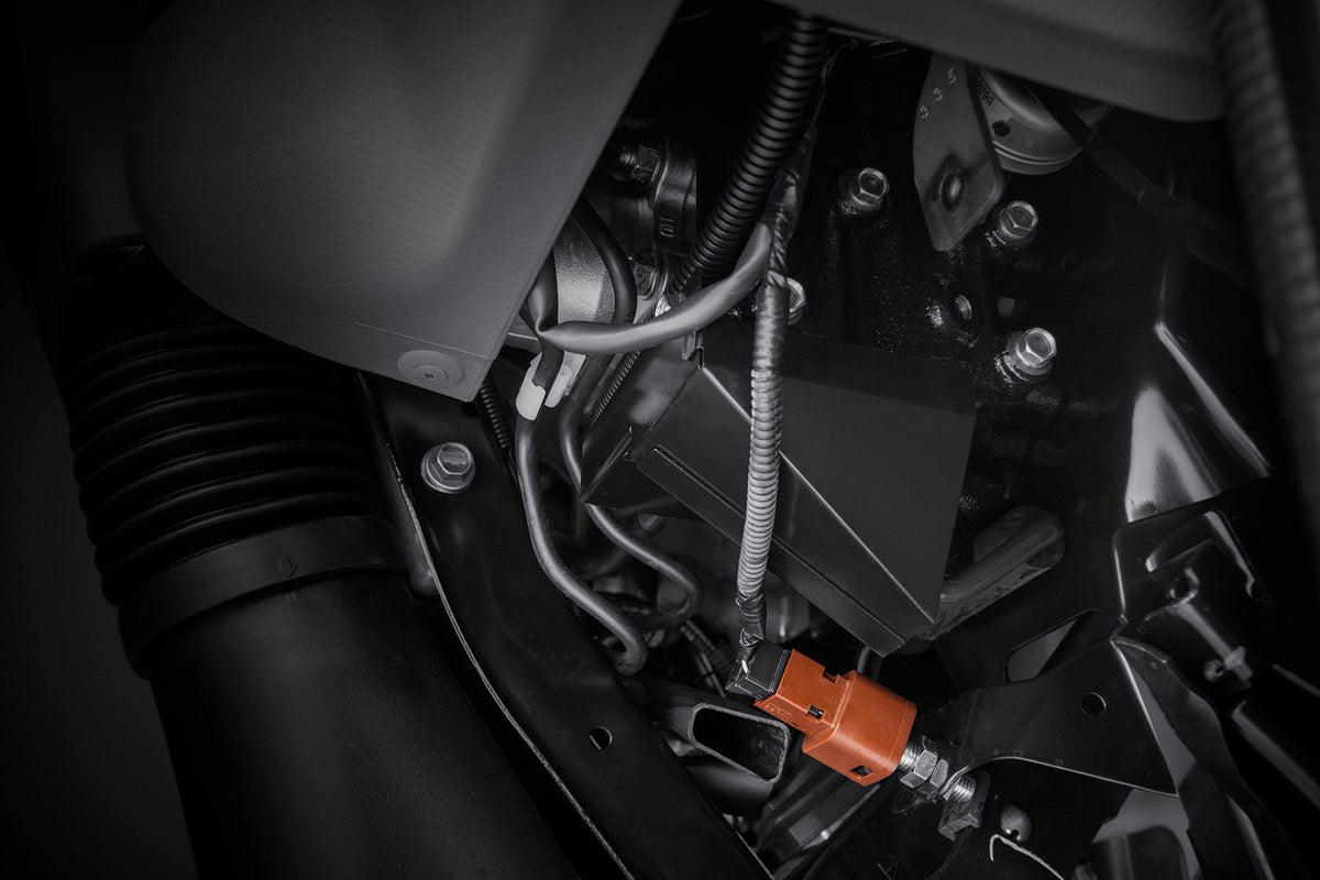 HBB (Hydraulic Booster Brake)