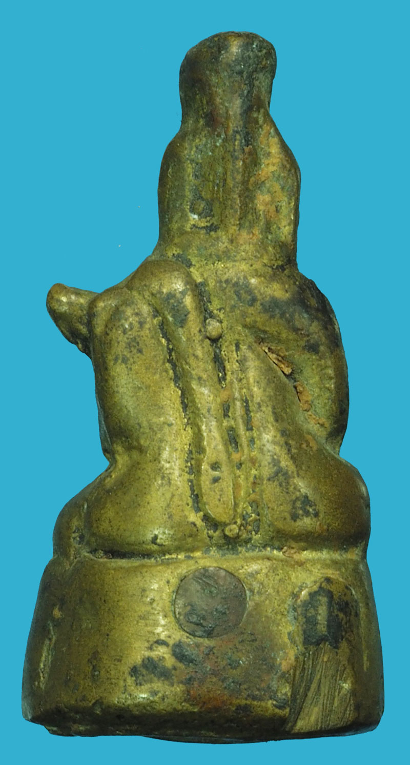 ขายแล้ว*37355 พระกริ่งฤาษีถือดอกบัว เนื้อทองเหลืองเก่า ไม่ทราบที่ 8