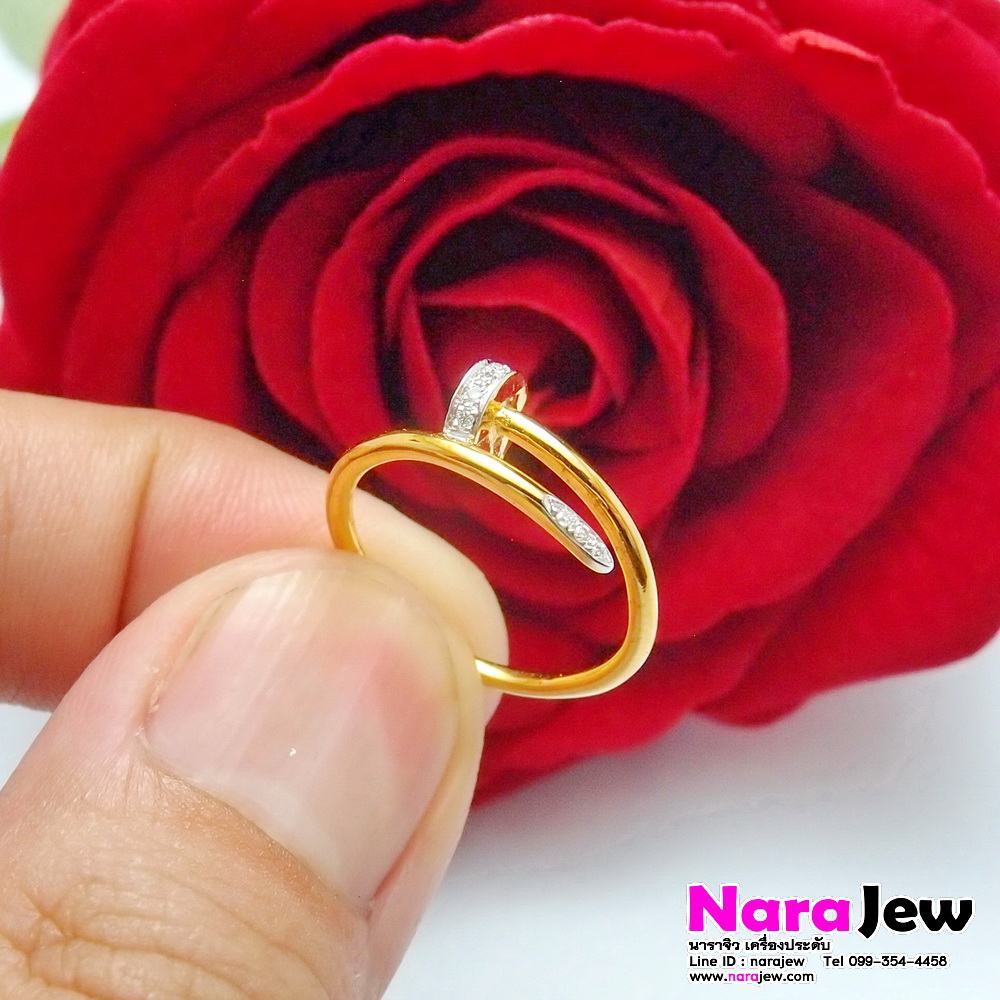 แหวนเพชร ตะปู ประดับเพชรแท้ 0.05 ct น้ำขาว 97 ทองคำแท้ 9K