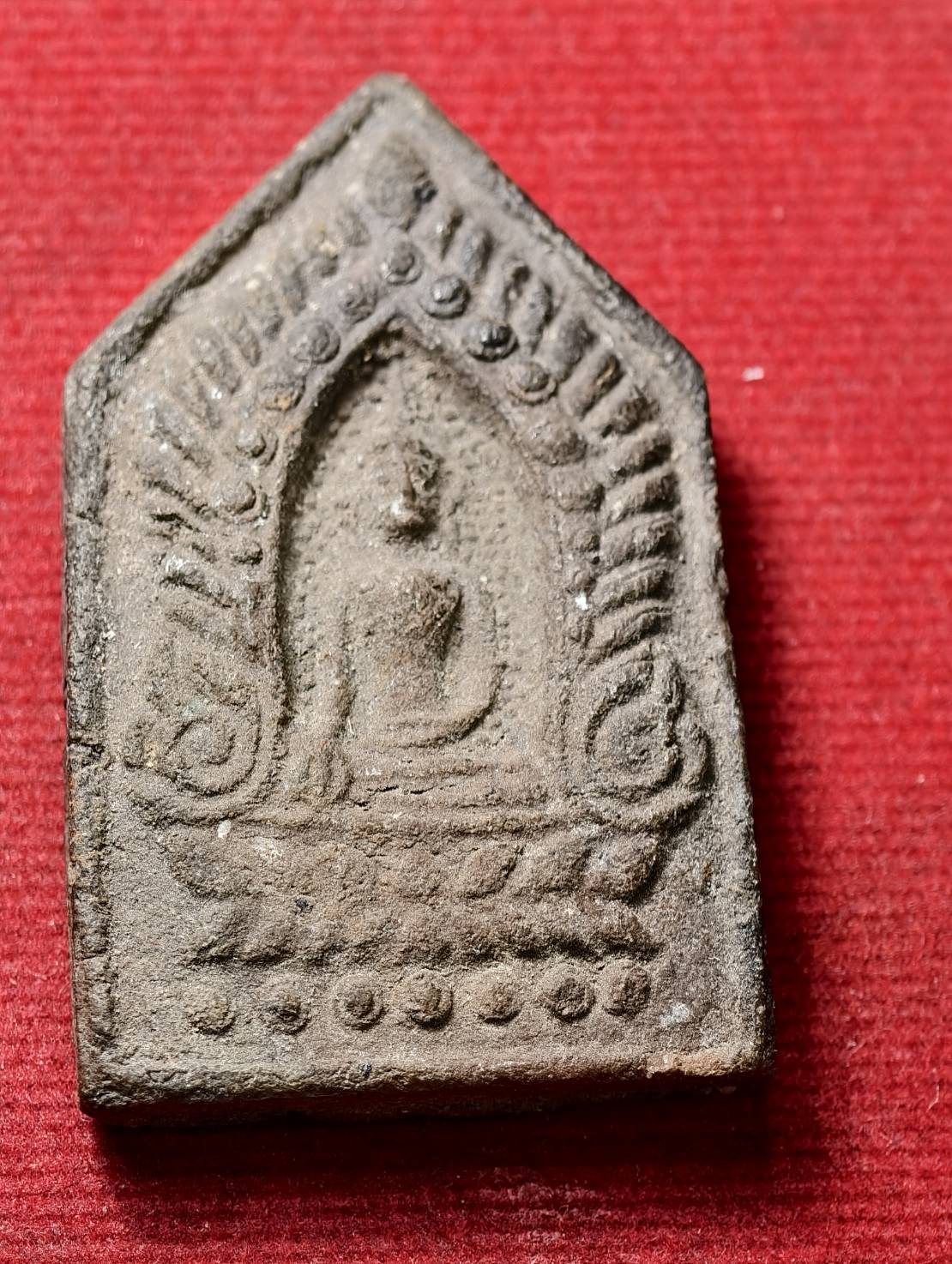 พระขุนแผน หลังพระอาจารย์ธรรมโชติ พิมพ์ใหญ่ วัดเขานางบวช จ.สุพรรณุบุรี ปี 2520 (SKU-13770)