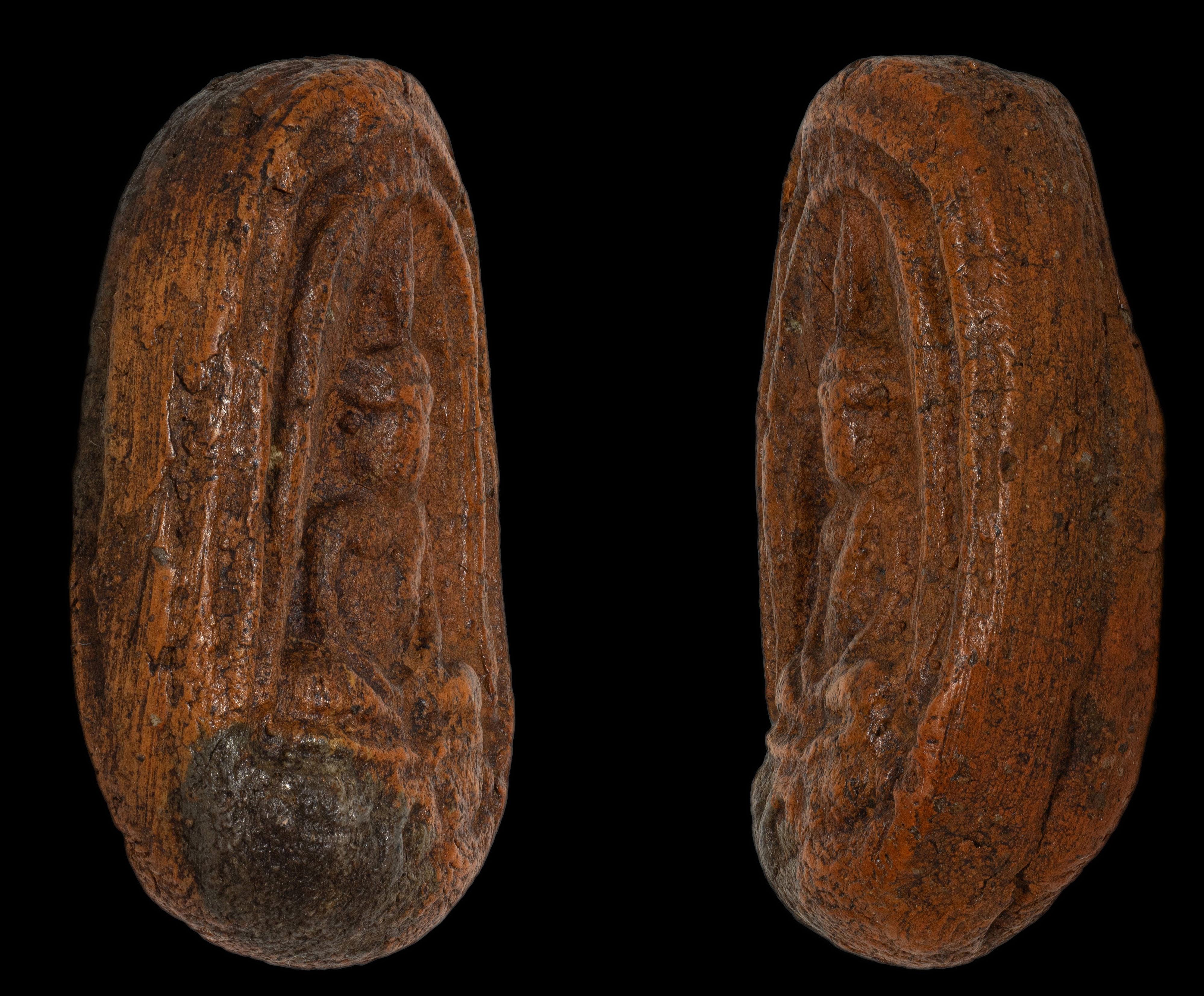 พระกรุ วัดจุฬามณี พิมพ์ฤาษีหลังนาง เนื้อดิน จังหวัดพิษณุโลก