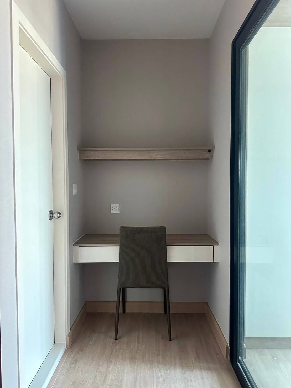 ขาย /เช่า (For Sale/Rent) คอนโด : ไนท์บริดจ์ ติวานนท์ Knightsbridge Duplex Tiwanon ประเภท : 1 ห้องนอน 1 ห้องน้ำ พื้นที่ : 28.8 ตรม.