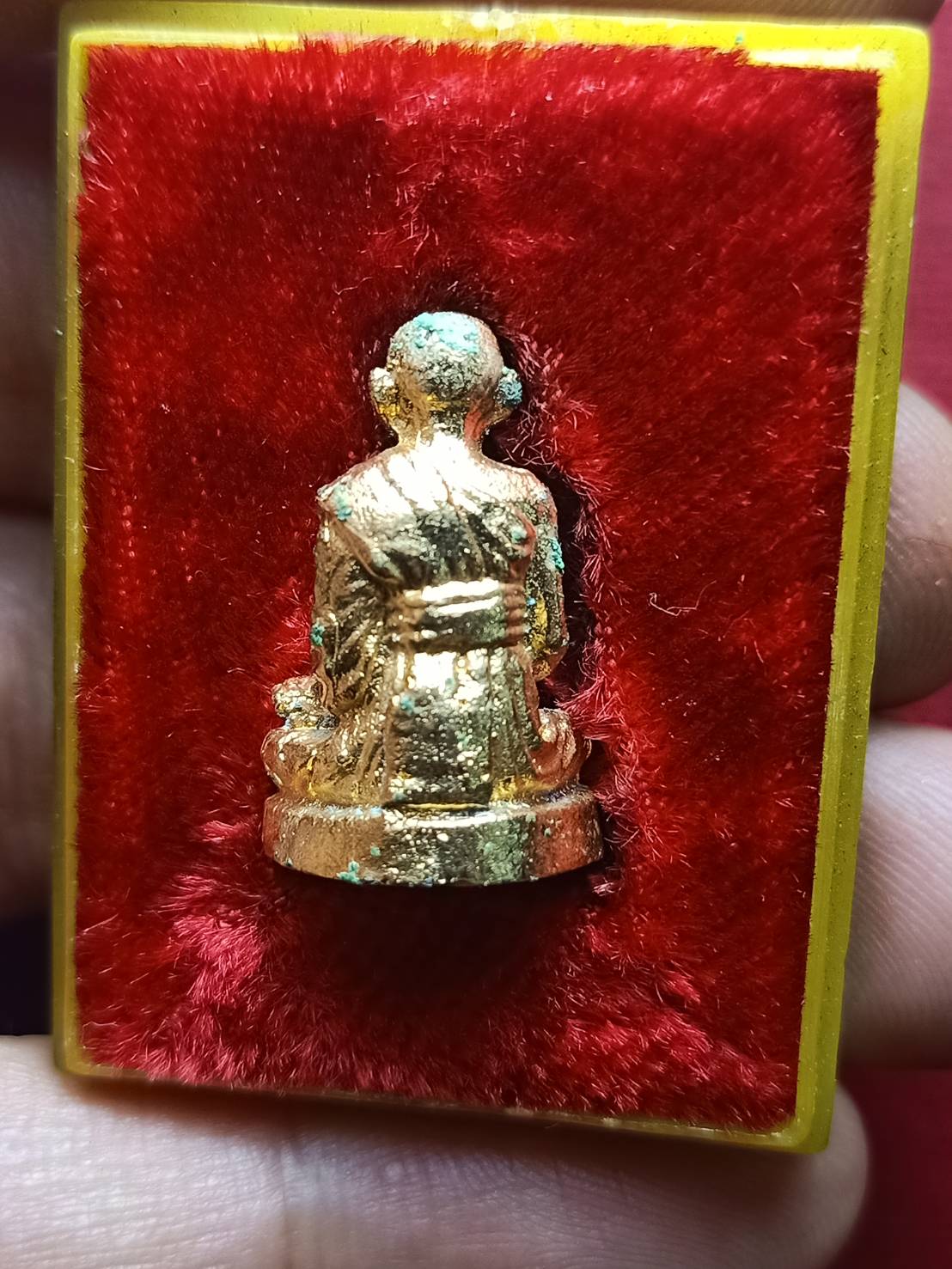 รูปหล่อสมเด็จโต วัดระฆัง กทม. คณะศิษย์สมเด็จสร้าง พร้อมกล่อง (SKU-06708)