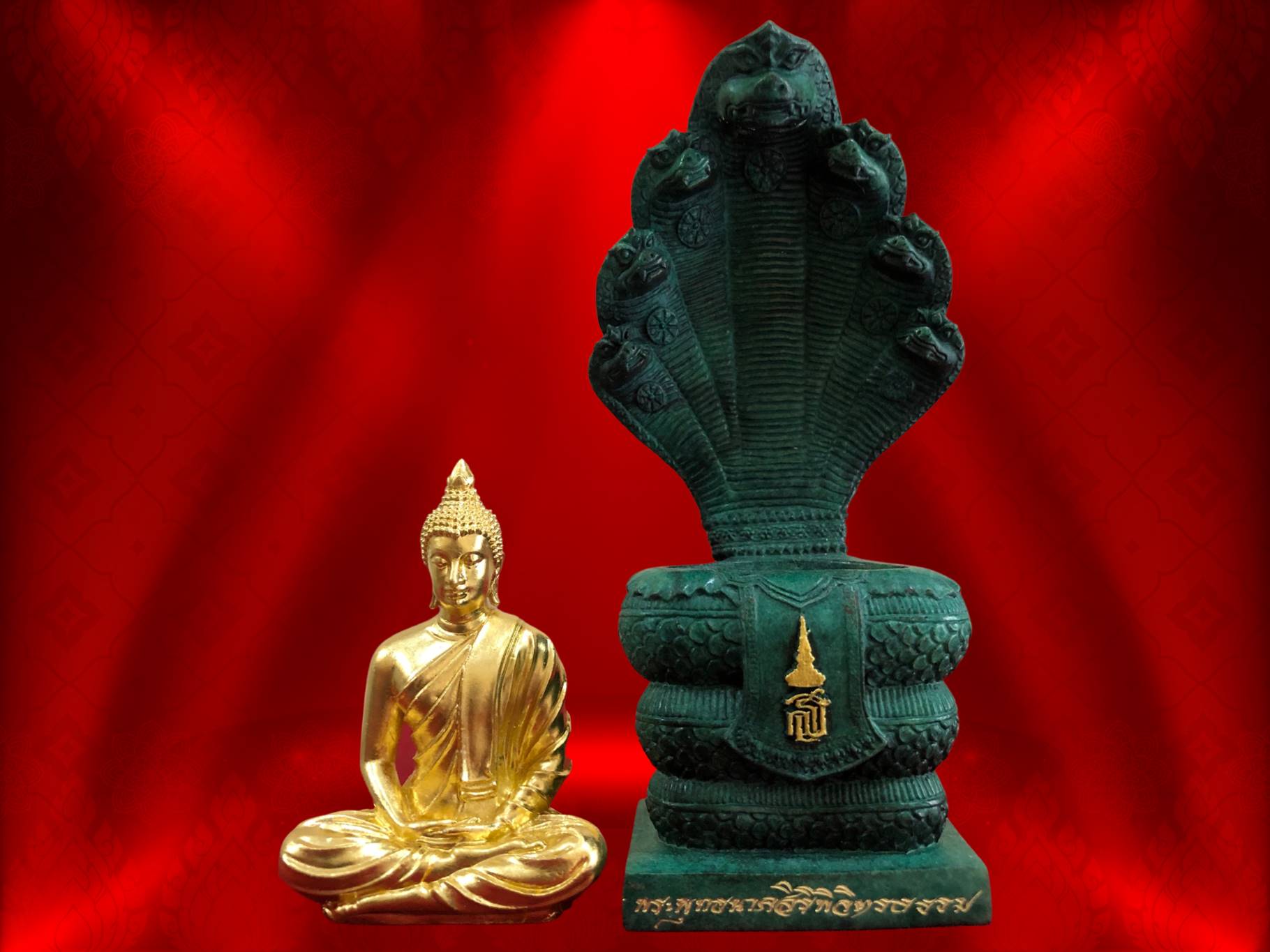 พระพุทธนาคสิริพิจิตรธรรม สธ. (นาคปรก) ปางสมาธิ ขนาดหน้าตัก 2 นิ้ว สูง 6 นิ้ว เนื้อทองเหลืองปิดทอง นาคสีเขียว ศิลปะสุโขทัย องค์นี้ หมายเลข No.449 ปี 2564