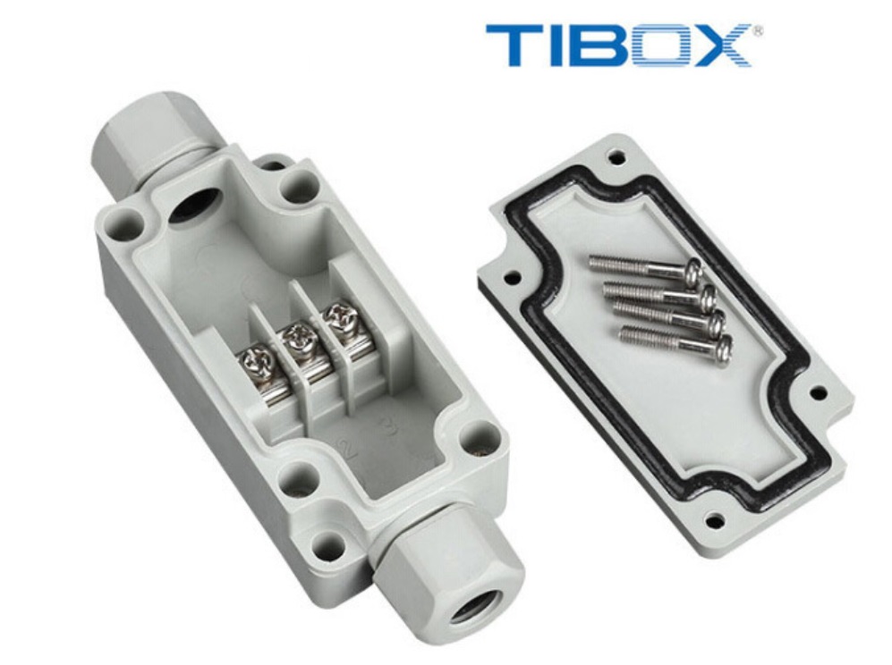 PBT-4P Terminal Block Box IP66 Size : 60x40x24 mm. TIBOX