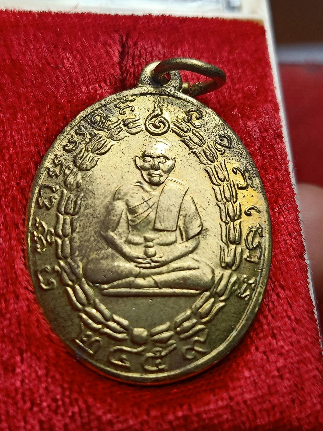 เหรียญหลวงพ่อแก้ว บล็อคสมเด็จวังบูรพา วัดพวงมาลัย จ.สมุทรสงคราม พร้อมกล่อง (SKU-13269)