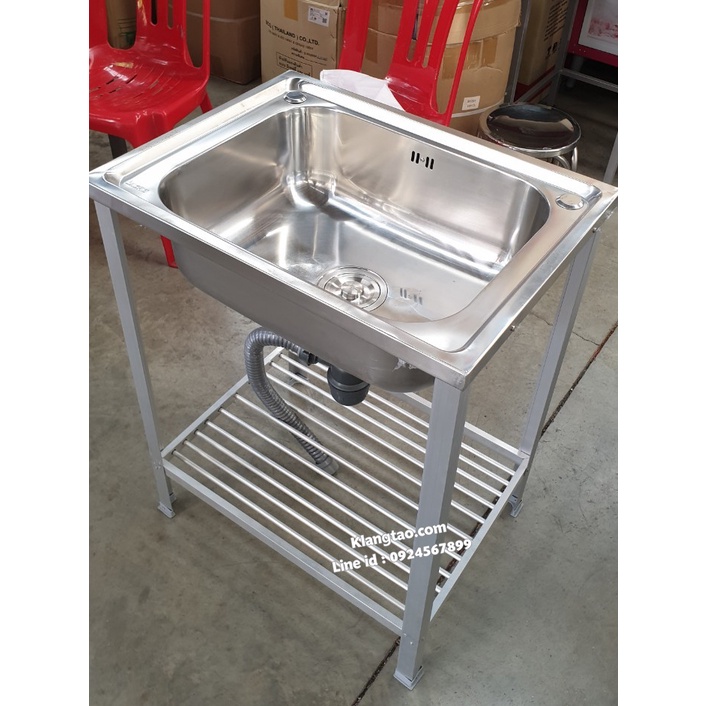 อ่างล้างจาน อ่างเดี่ยว 40x48x80 ซม. ตะแกรงซี่ชั้นเดียว รุ่น M812 ซิงค์ล้างจาน สแตนเลส ขาอลูมิเนียม (เจาะรูก๊อก ขัดเงา)