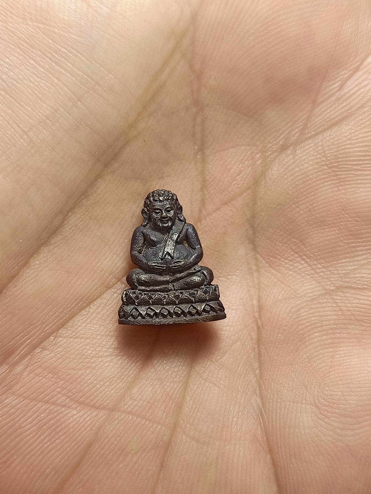 พระสังกัจจายน์มหาเศรษฐี วัดส้มเกลี้ยง บางกรวย จ.นนทบุรี (SKU-00519)