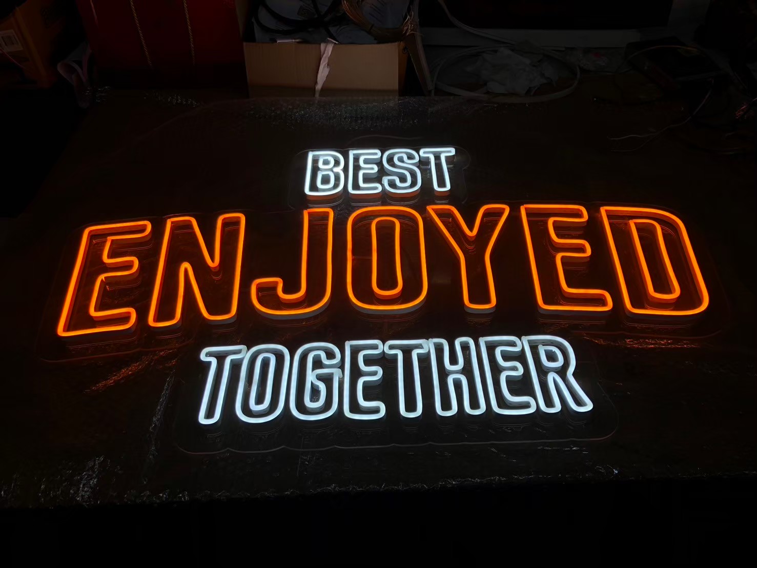 ป้ายไฟดัด BEST ENJOYED TOGETHER