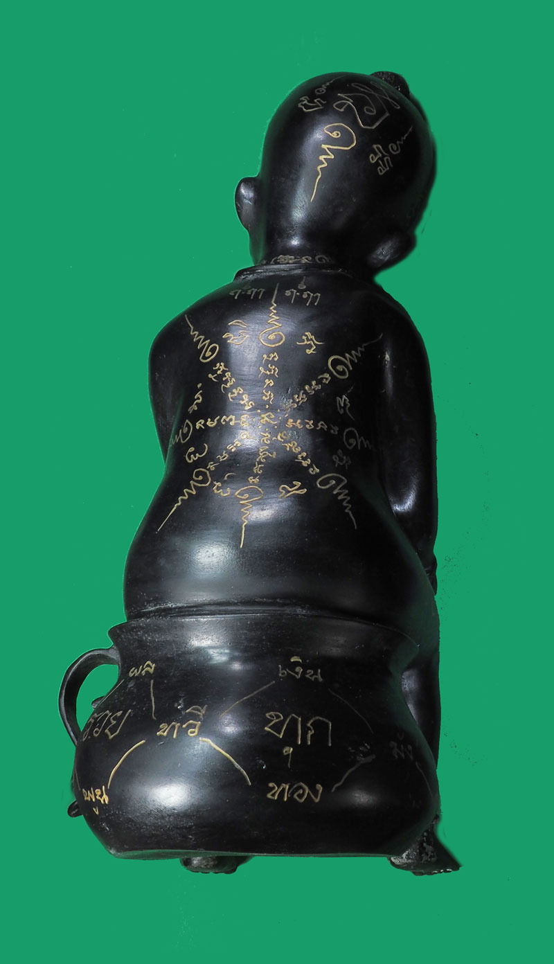 *32807กุมารทองพรายนิล องค์ครู พระอาจารย์อุดมทรัพย์ วัดบุญญารักษ์ สูงประมาณ12นิ้ว ฝังตะกรุดหัวใจกุมารที่ใต้ฐาน จารอักขระและลง ทองทุกองค์ทีละองค์2