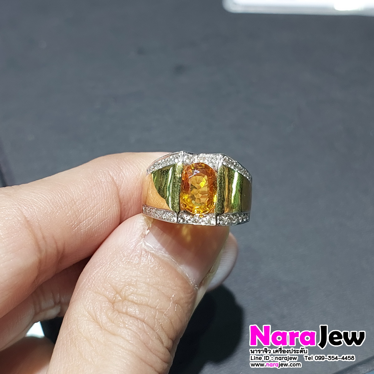 แหวนบุษราคัมชาย ล้อมเพชรแท้ บุษราคัมบางกะจะ นน. 2 กะรัต พร้อมใบเซอร์สถาบันอัญมณี แหวนบุษราคัมหลุดจำนำ