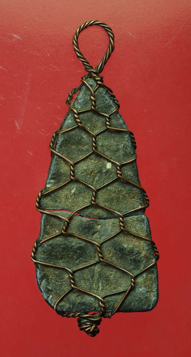 *30058 พระพุทธนั่งฐานผ้าทิพย์ เนื้อชินเงิน ถักลวดเก่า สภาพหัก ยังไม่ได้ซ่อม ไม่ทราบที่ 13