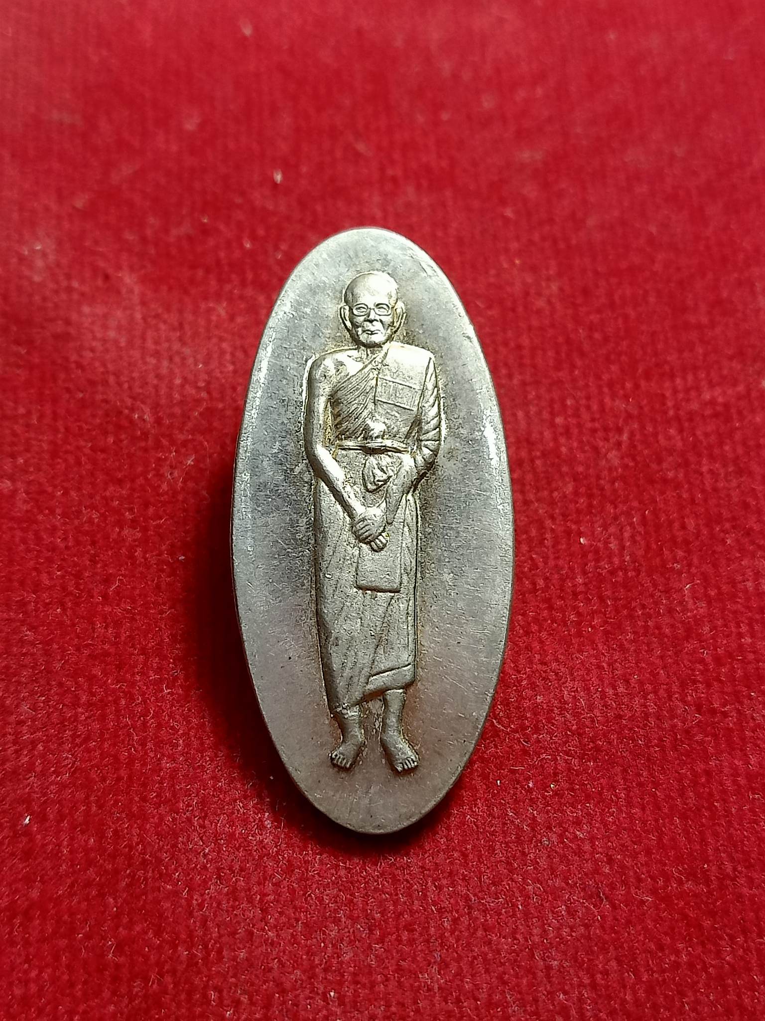 เหรียญยืน หลังพระประจำวันศุกร์ หลวงพ่อจรัญ วัดอัมพวัน สิงห์บุรี(SKU-00820)